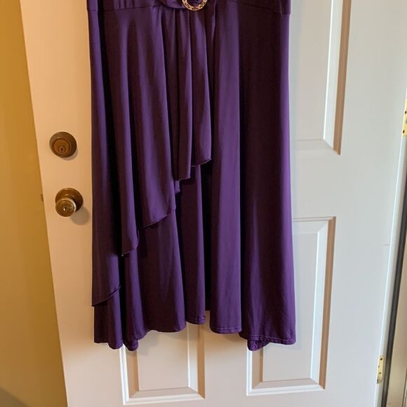 Rosegal 5XL purple formal wear perfect for wedding or formal event. Wrap look. - Picture 5 of 13
